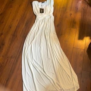 Prettylittlething Maxi dress NWT